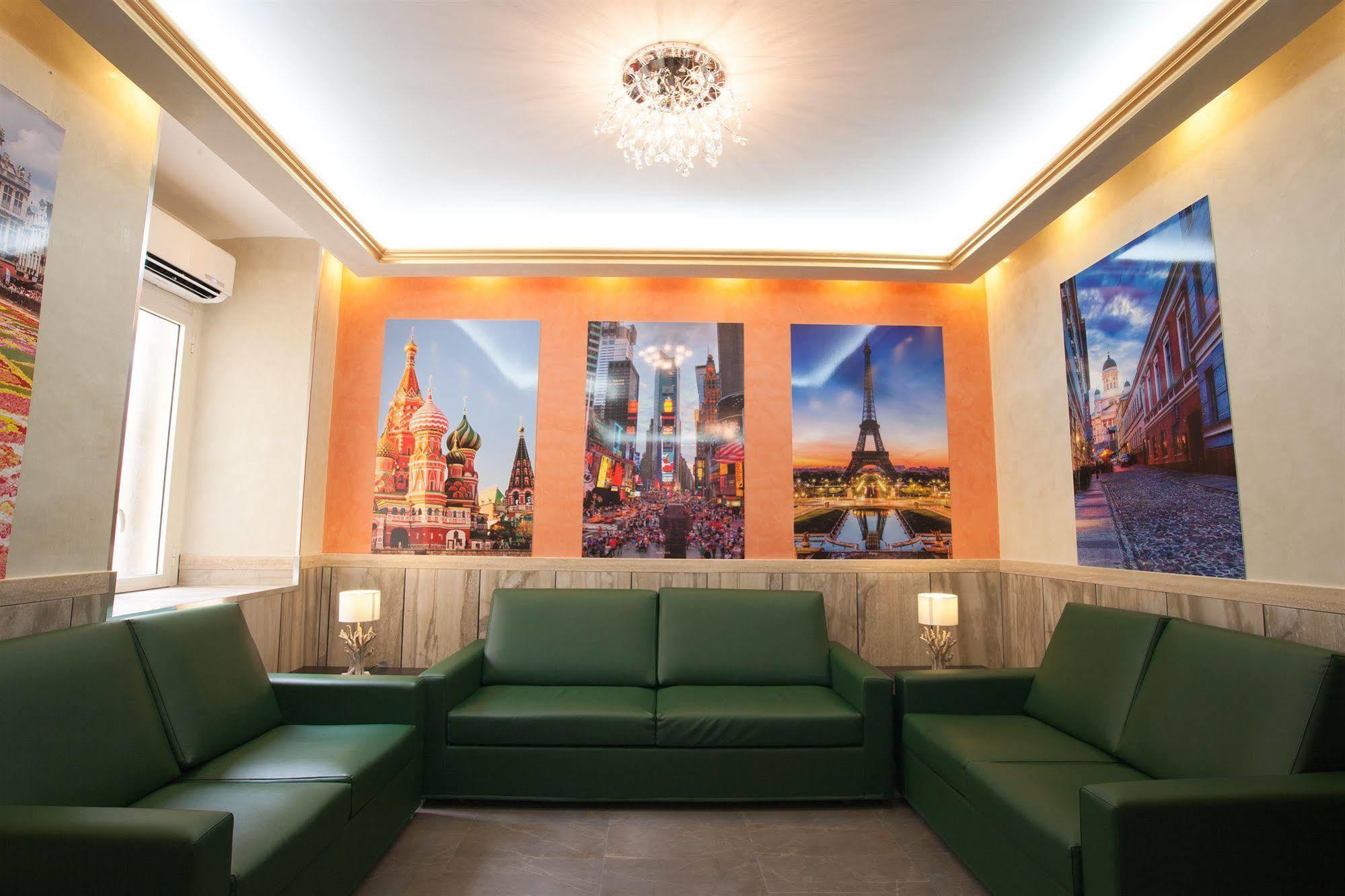 Alessandro Downtown & Bar Рим Екстер'єр фото