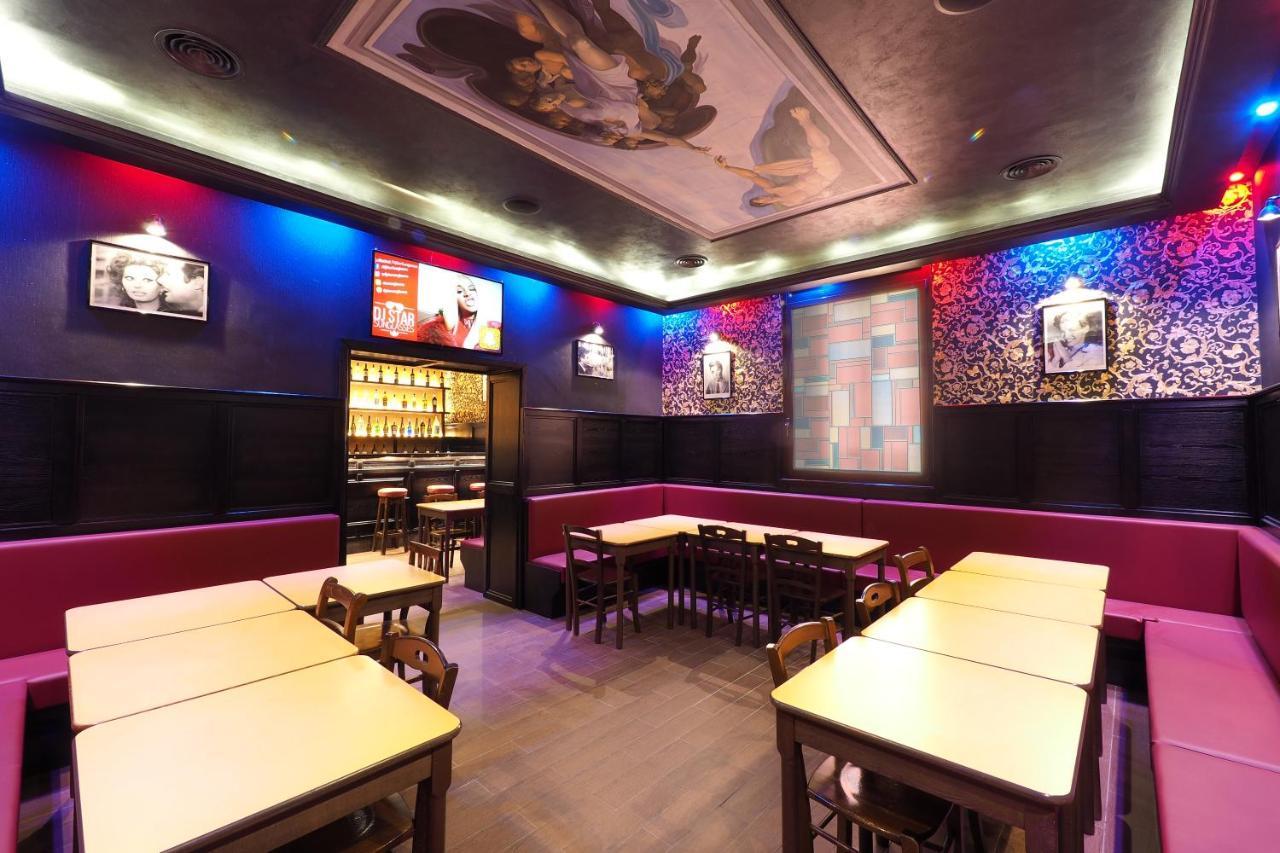 Alessandro Downtown & Bar Рим Екстер'єр фото